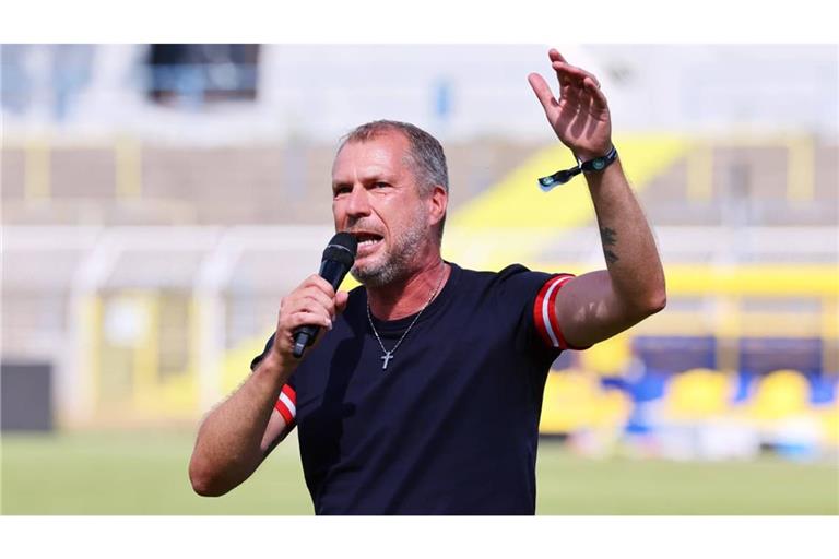 Jochen Seitz bei der Verabschiedung vom 1. FC Lok Leipzig – nun steigt der Ex-VfB-Profi als Coach des SV Wehen Wiesbaden ein.