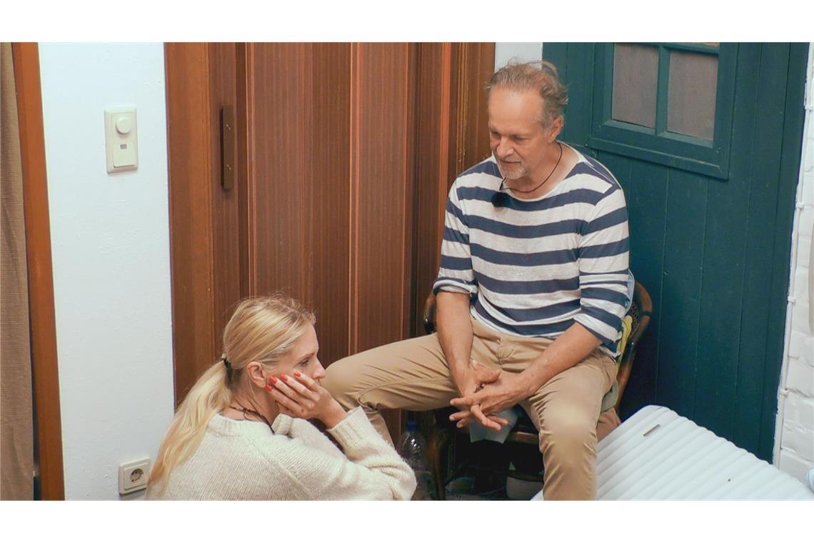 Wer ist raus in Folge 8? Jochen und Tina