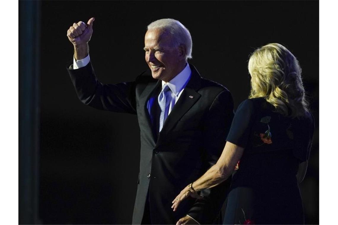 Biden schwört Amerikaner auf harten Pandemie-Winter ein Joe Biden beginnt mit den Vorbereitungen, im Januar die Regierungsgeschäfte zu übernehmen. Foto: Carolyn Kaster/AP/dpa