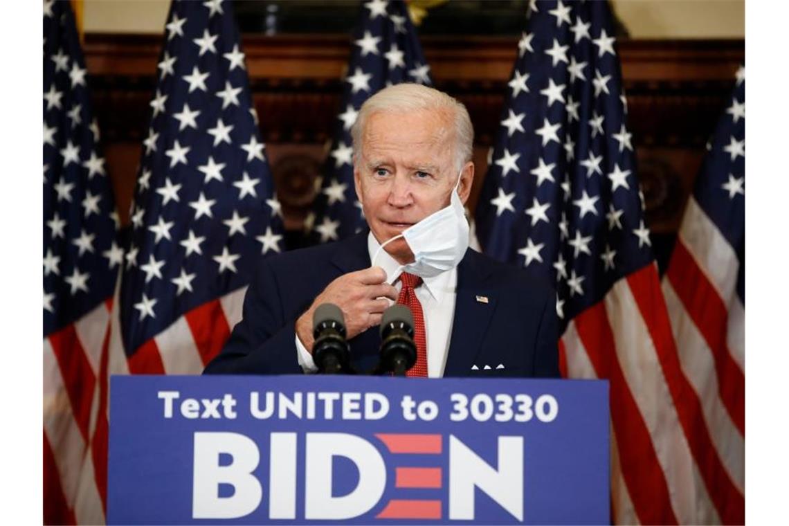 Joe Biden ist bereits als designierter Herausforderer von Amtsinhaber Donald Trump bei der Präsidentenwahl im November gesetzt. Foto: Matt Rourke/AP/dpa