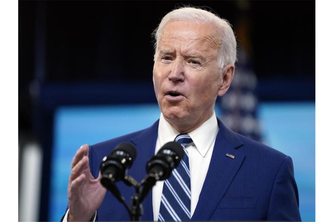 Biden will zwei Billionen Dollar für Infrastruktur ausgeben Joe Biden will seinen Plan noch heute in Pennsylvania vorstellen. Foto: Evan Vucci/AP/dpa