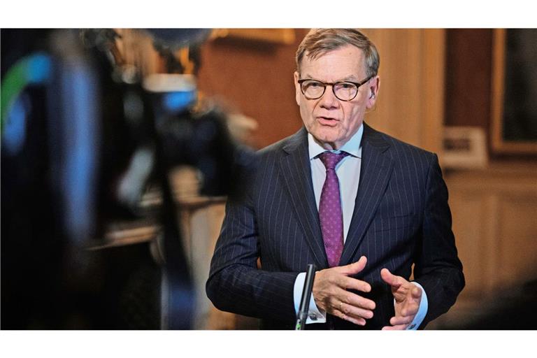 Johann Wadephul (CDU), Außenminister, wird nach dem Treffen zur Umsetzung des US-Friedensplans zur Beendigung des Krieges in Gaza im französischen Außenministerium vom ZDF interviewt.