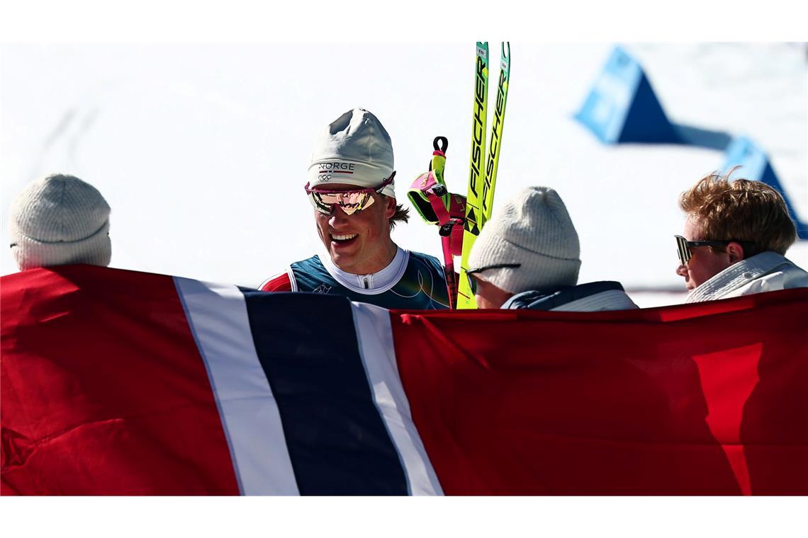 Johannes Hoesflot Klaebo und seine norwegischen Kollegen feiern bei Olympia regelmäßig Medaillen. (Archivbild)