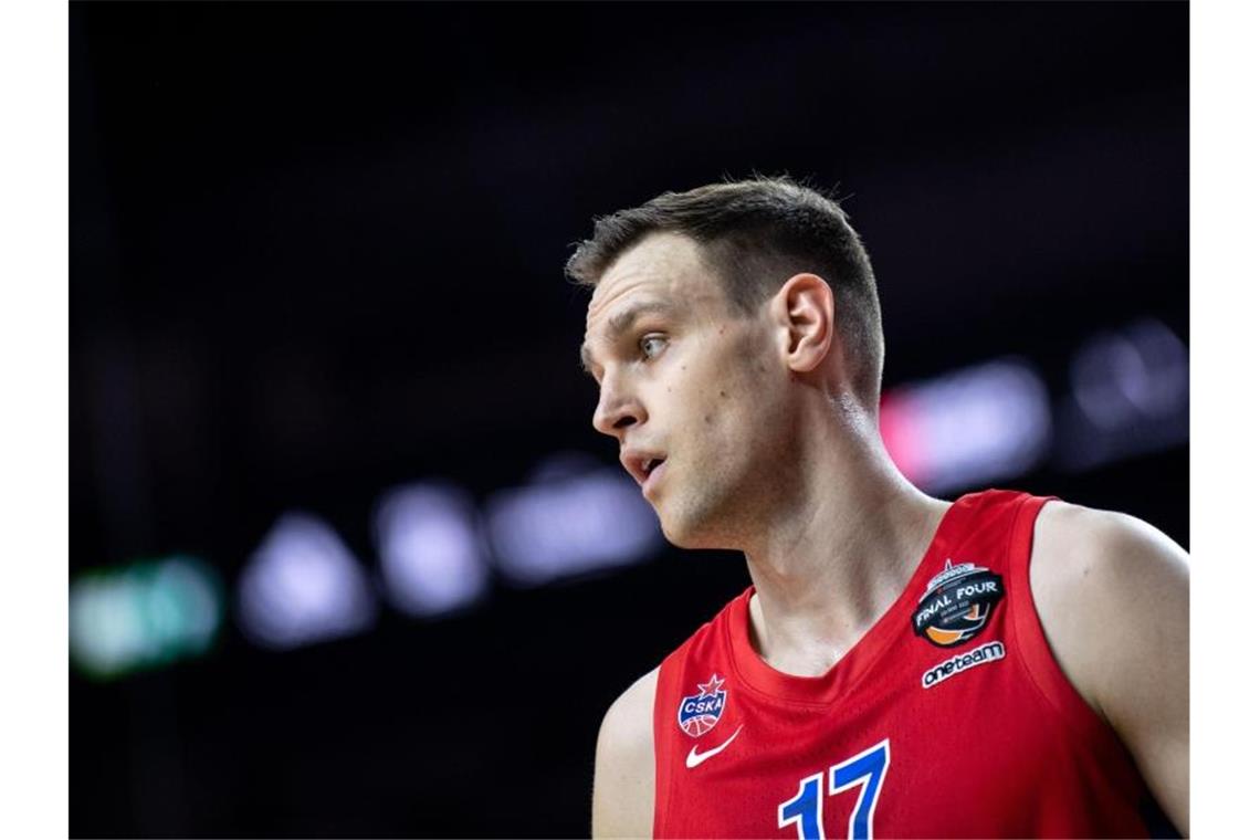 Voigtmann: Konnte einfach nicht in Russland bleiben Johannes Voigtmann hofft, so schnell wie möglich wieder einen neuen Club zu finden. Foto: Marius Becker/dpa