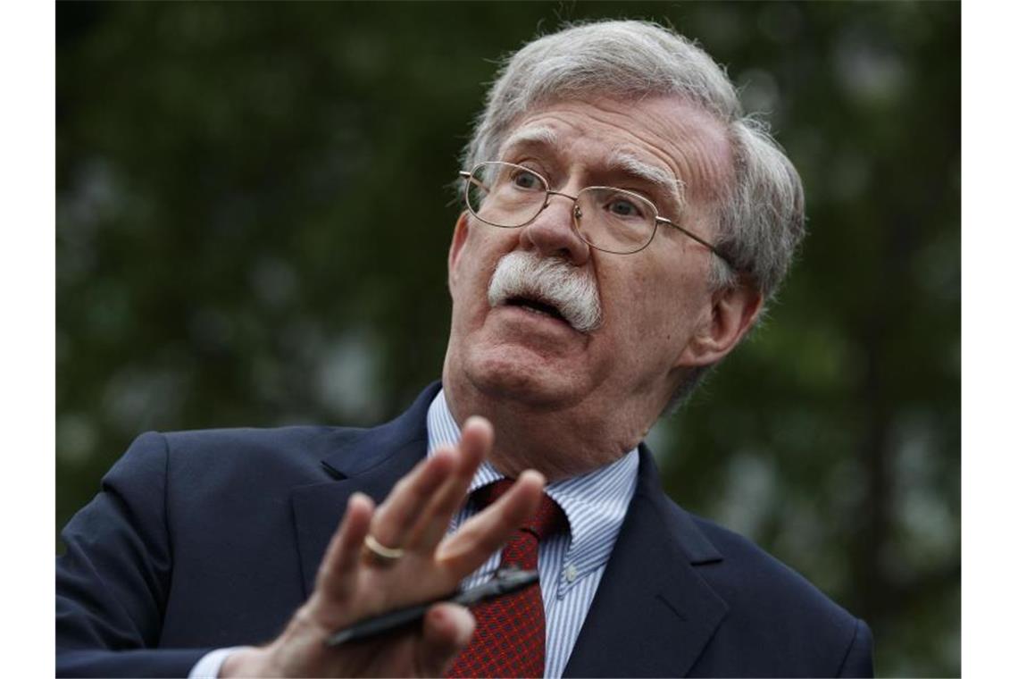 John Bolton, US-Sicherheitsberater, während einer Pressekonferenz vor dem Weißen Haus. Foto: Evan Vucci/AP/dpa