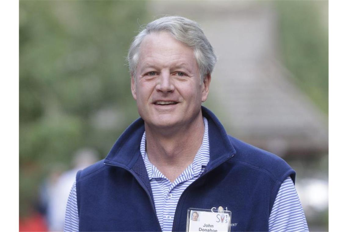 Nike kündigt Chefwechsel an: Ex-Ebay-Chef übernimmt Job John Donahoe steht künftig an der Spitze des US-Sportartikelriesen Nike. Foto: Andrew Gombert/epa/dpa