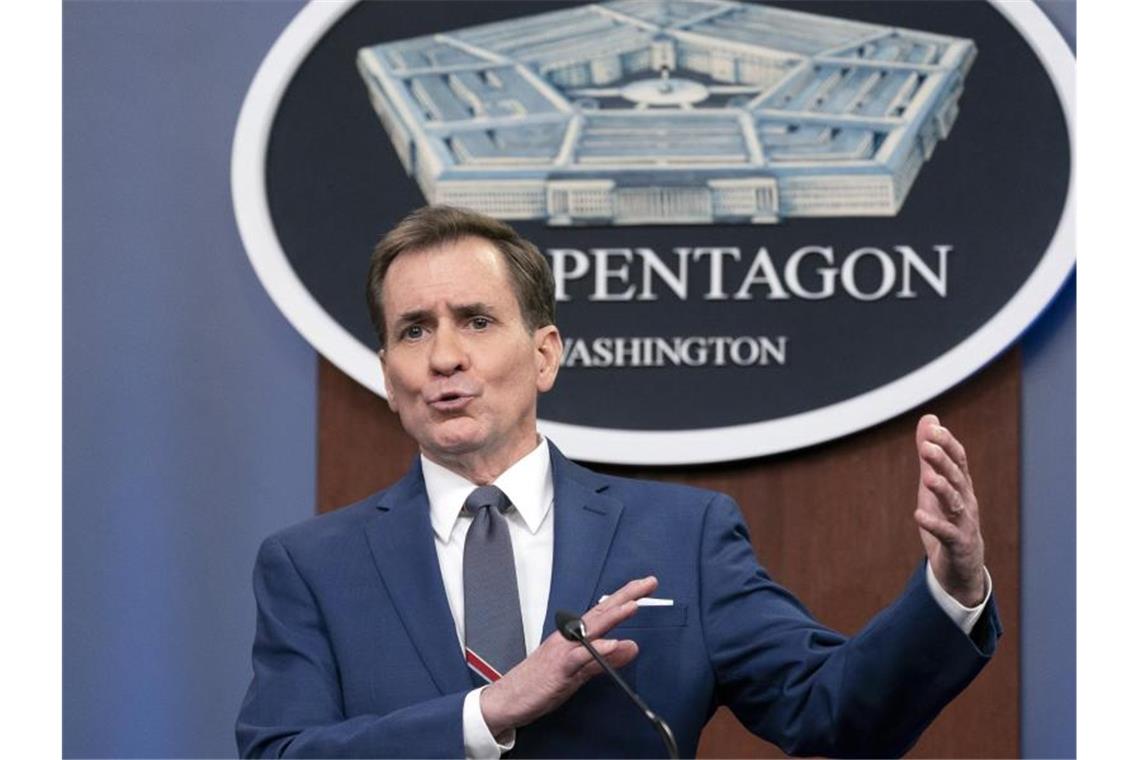 Russland antwortet USA - Pentagon meldet Truppenaufmarsch John Kirby, der Sprecher des Pentagon, spricht auf einer Pressekonferenz. Foto: Alex Brandon/AP/dpa
