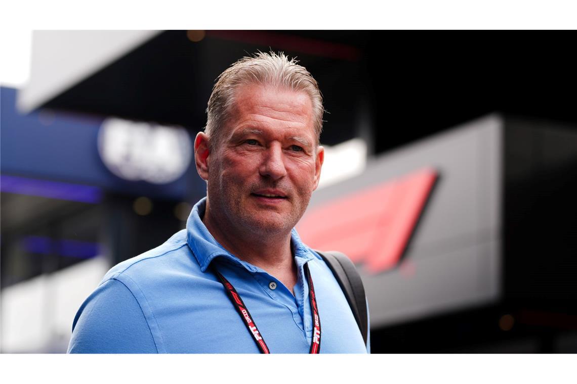 Neue Zeitrechnung bei Red Bull - aber was macht Verstappen? Jos Verstappen gilt nicht als Freund von Christian Horner.