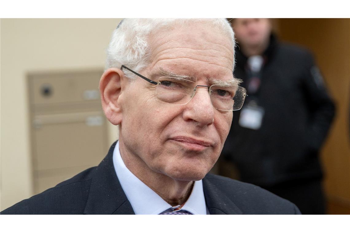 Josef Schuster, Präsident des Zentralrats der Juden in Deutschland, forderte eine strafrechtliche Überprüfung. (Archivbild)