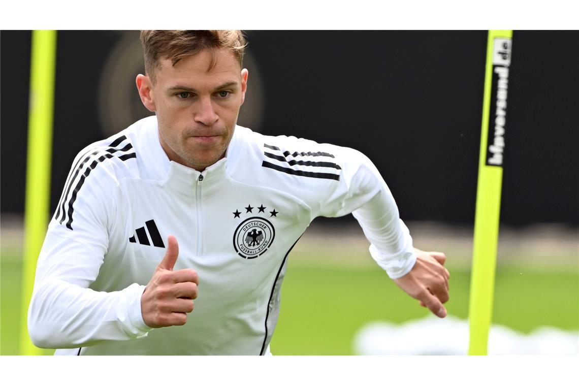 Nagelsmanns klare WM-Signale: Drei Neulinge und kein Sané Joshua Kimmich ist auf dem Weg zur WM besonders gefordert (Archivbild).