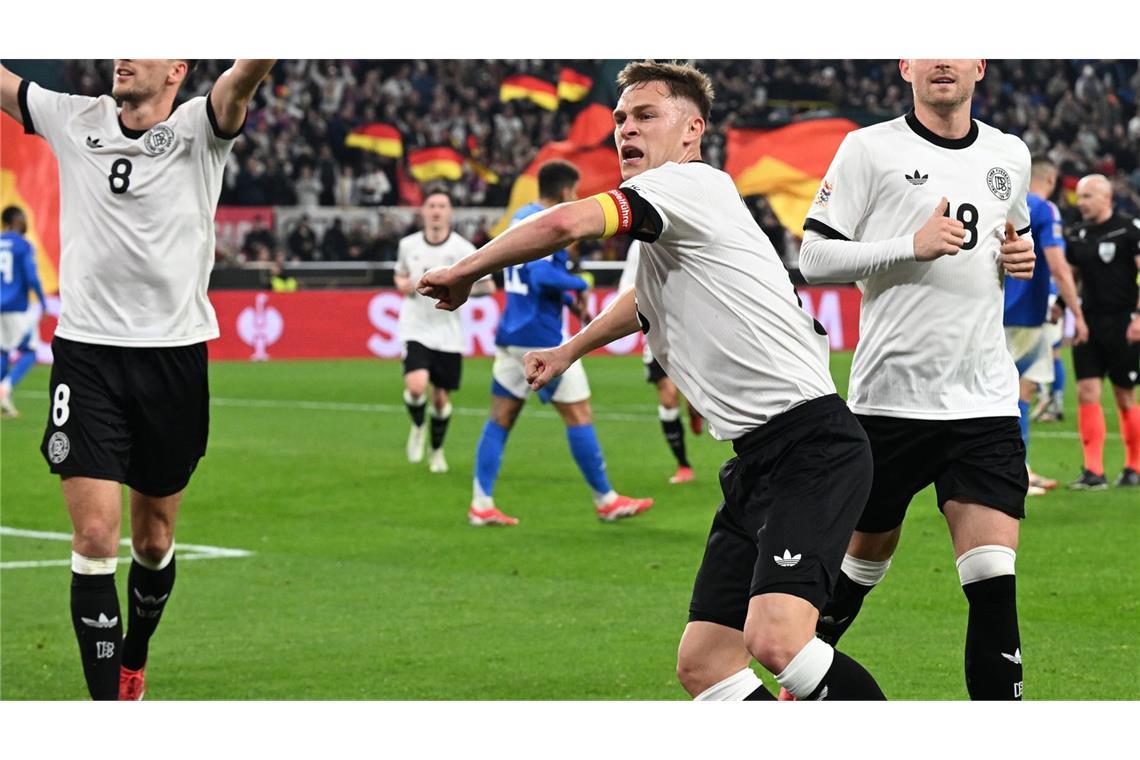 VfB-Profis überzeugen bei verrücktem Remis gegen Italien