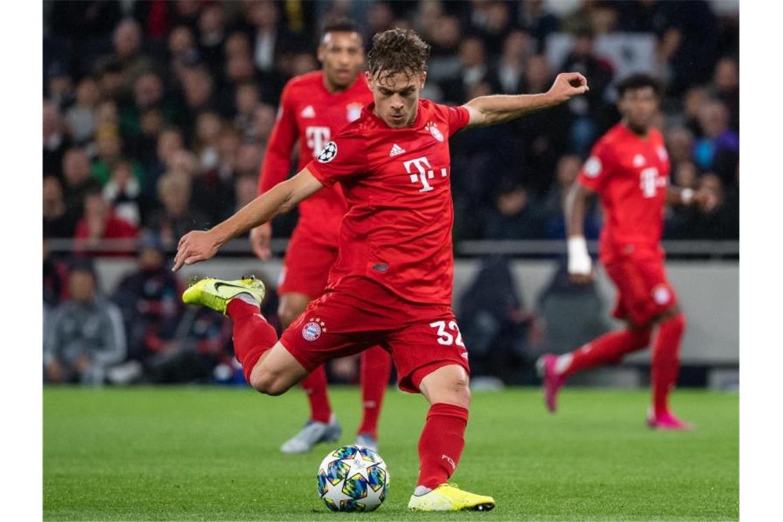 Joshua Kimmich traf sehenswert aus der Ferne zum 1:1. Foto: Matthias Balk/dpa