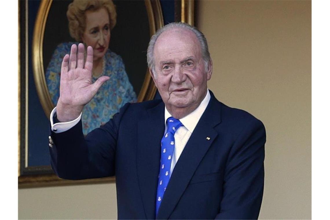 Juan Carlos zahlt dem Fiskus vier Millionen Euro nach Juan Carlos, ehemaliger König von Spanien, lebt inzwischen im Wüstenemirat Abu Dhabi. Foto: Andrea Comas/AP/dpa