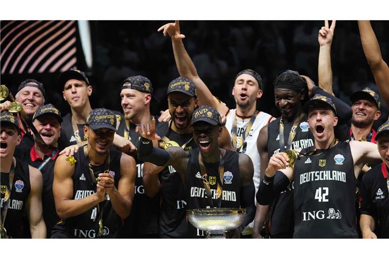 Jubel bei den deutschen Basketballern