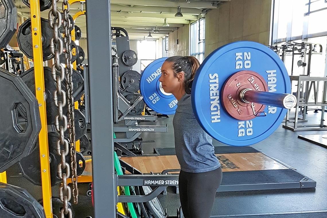 Kleine Schritte auf dem Weg zum Alltag Judoka Katharina Menz ist gottfroh, sich im Kraftraum wieder schinden zu dürfen. Foto: privat