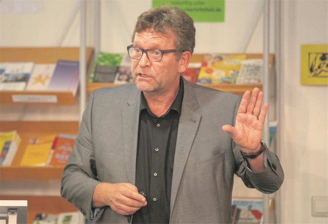 Welcher Islam gehört zu Deutschland? Jürgen Wasella kennt den Islam und seine Rolle bei den Muslimen in Deutschland.Foto: A. Becher