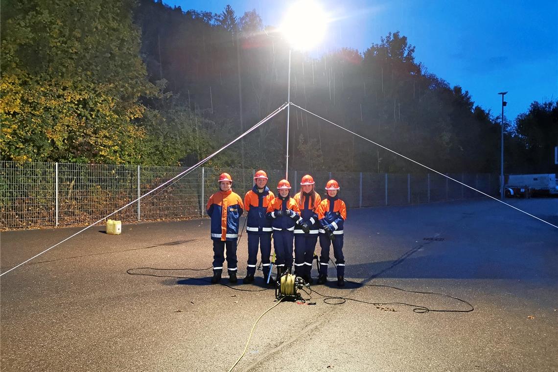 Jugendfeuerwehr Murrhardt - Eindrücke aus dem Training.