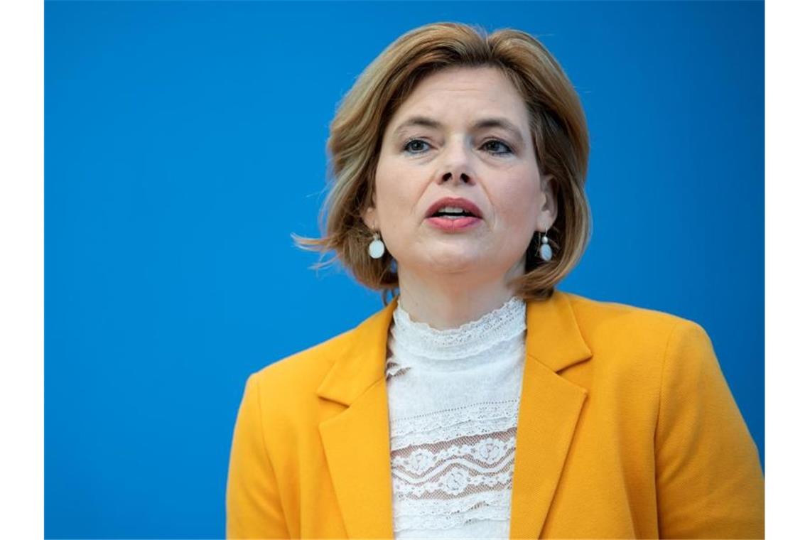 Vorgaben für Bauern: Klöckner mahnt praktikable Lösungen an Julia Klöckner (CDU), Bundesministerin für Ernährung und Landwirtschaft. Foto: Bernd von Jutrczenka/dpa