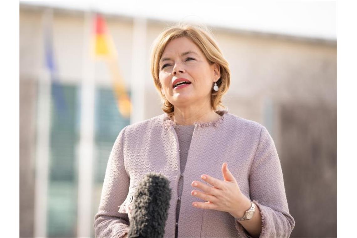 Umweltverbände erbost über Entwürfe von Klöckners Reform Julia Klöckner (CDU), Bundesministerin für Ernährung und Landwirtschaft. Foto: Kay Nietfeld/dpa