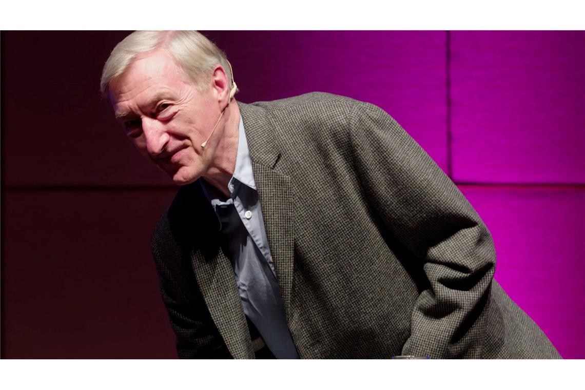 Julian Barnes nimmt Abschied - er hat seinen letzten Roman veröffentlicht. (Archivbild)