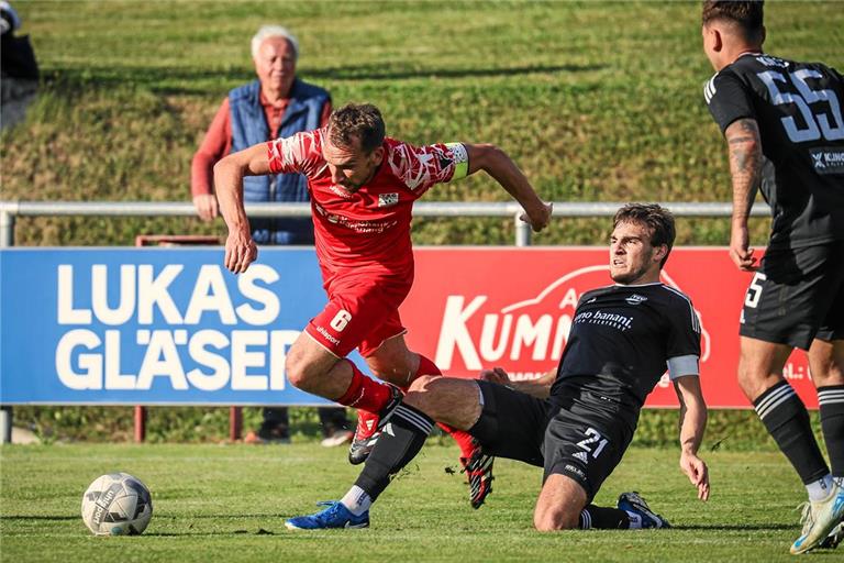 Julian Geldner geht weiterhin als Kapitän der TSG Backnang voran. Der 28-Jährige hat seinen Vertrag verlängert. Foto: Alexander Becher 
