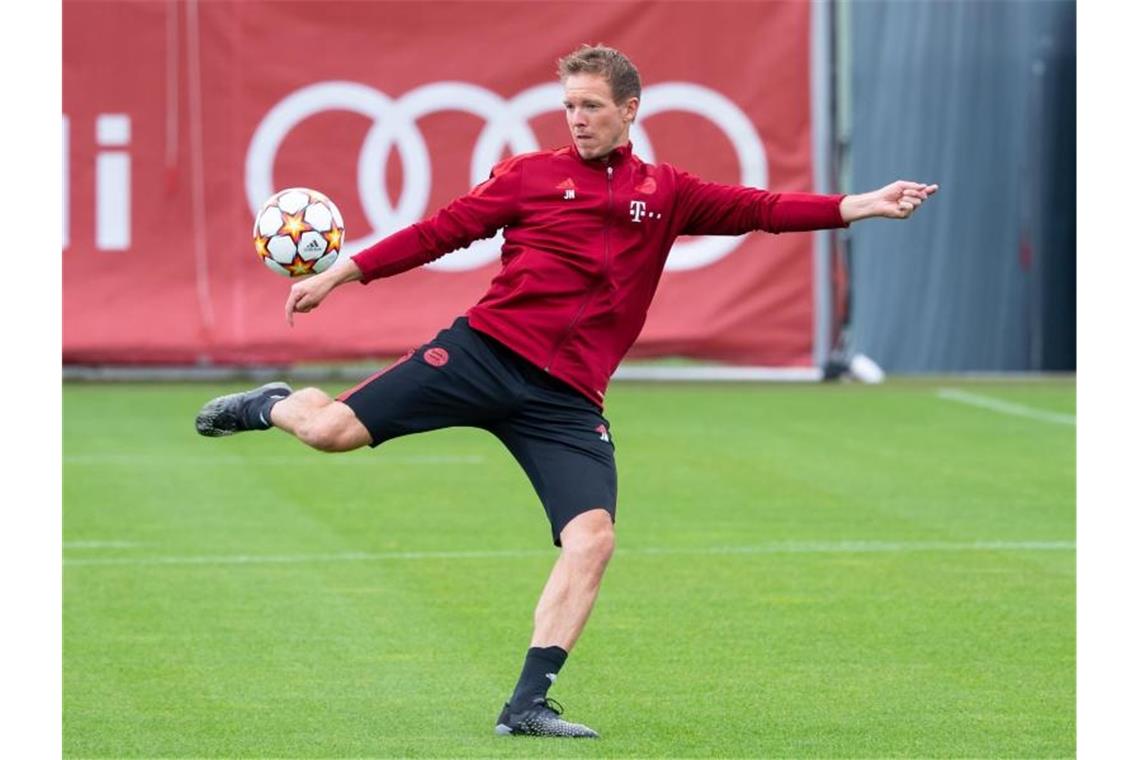 Bayern mit „Megabock“ und „Straßenkicker-Gen“ gegen Kiew Julian Nagelsmann kann gegen Kiew fast auf seinen kompletten Kader zurückgreifen. Foto: Sven Hoppe/dpa