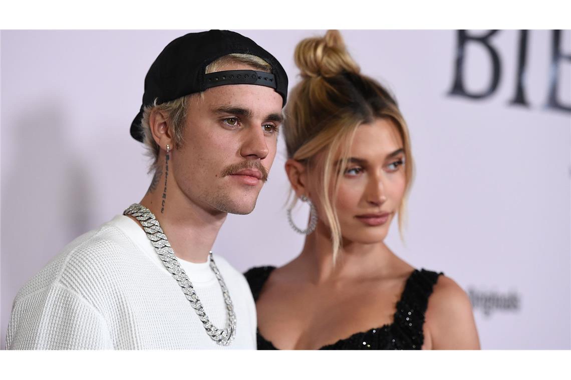 Justin Bieber veröffentlicht überraschend neues Album Justin und Hailey Bieber hatten sich im September 2018 in einem New Yorker Standesamt das Ja-Wort gegeben.