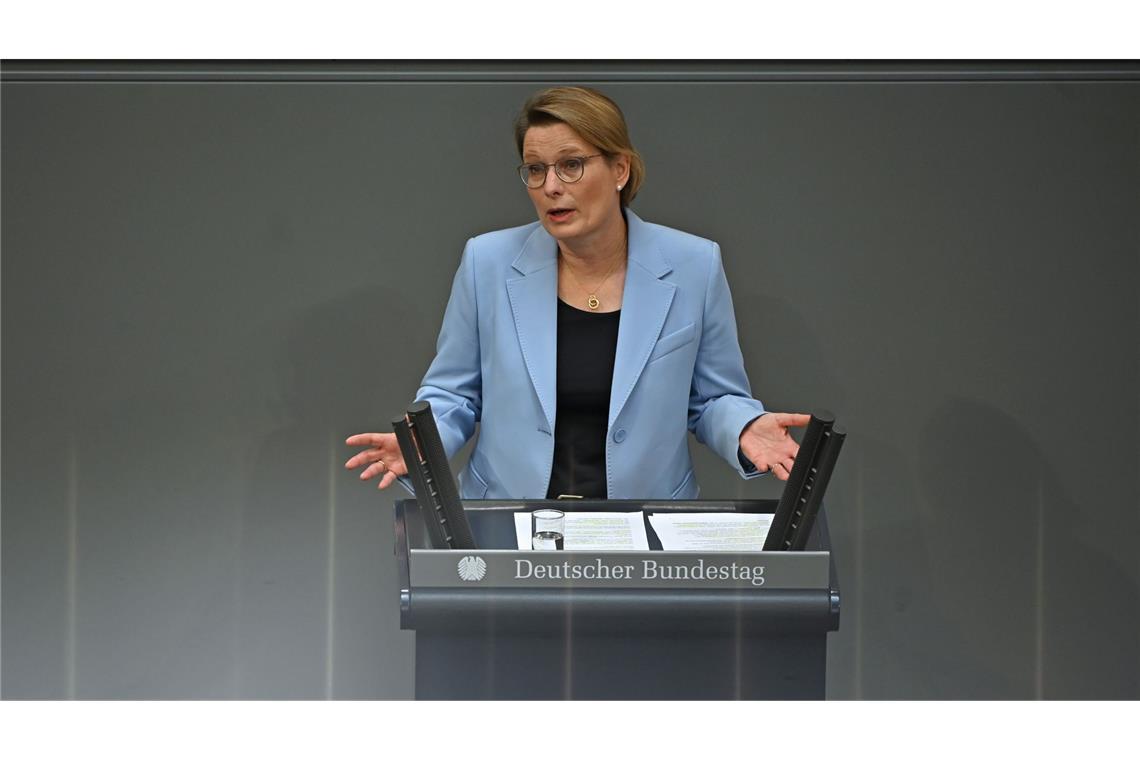 Justizminister verurteilen Angriffe auf Richter Justizministerin Stefanie Hubig (Archivbild).