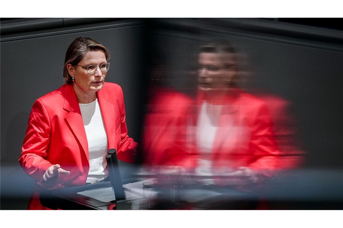 Hubigs Appell an Männer: "Ergreifen Sie Partei!"