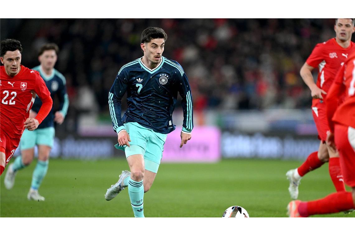 Kai Havertz (Note 3): Präsentierte sich bei seinem Comeback torgefährlich und variabel. Der Stürmer hatte zunächst drei gute Möglichkeiten (13./32./36.). Doch Kai Havertz blieb ein Treffer verwehrt. Brachte sich oft aus dem Mittelfeld ein – was er kann. Wurde für Nick Woltemade ausgewechselt (63.).