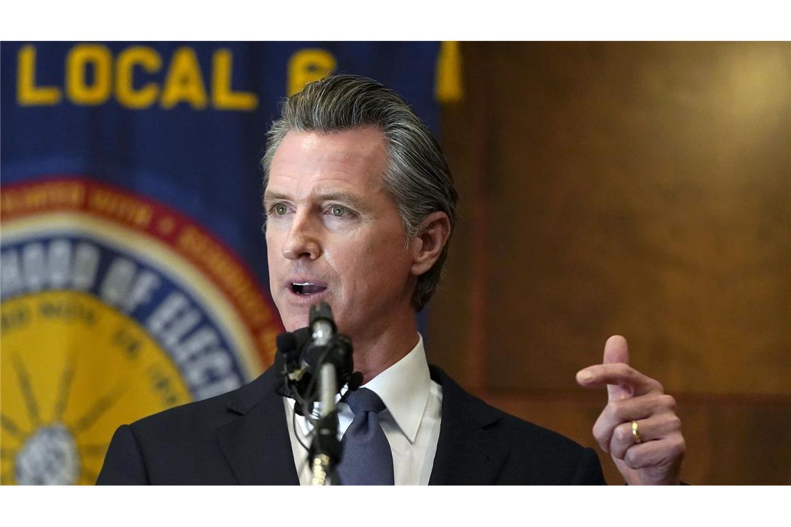 „Kalifornien ist nicht Washington“: US-Bundesstaat will bei Trumps Zöllen nicht mitmachen Kaliforniens Gouverneur Gavin Newsom (Archivbild)