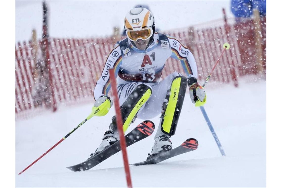 Kam beim Slalom in Kitzbühel auf Rang 14: Linus Straßer. Foto: Giovanni Auletta/AP/dpa