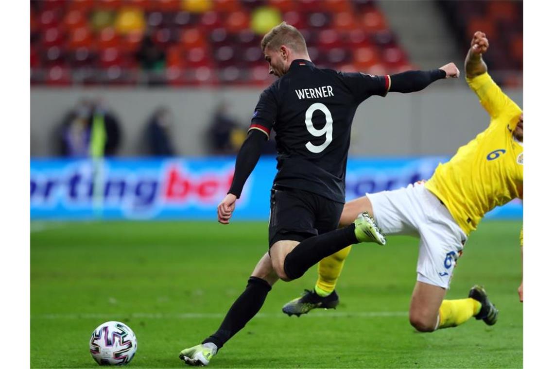 Plötzlich Joker: Werner bei Löw in der Nebenrolle Kam gegen Rumänien 14 Minuten zum Einsatz: Timo Werner (l). Foto: Stefan Constantin/dpa