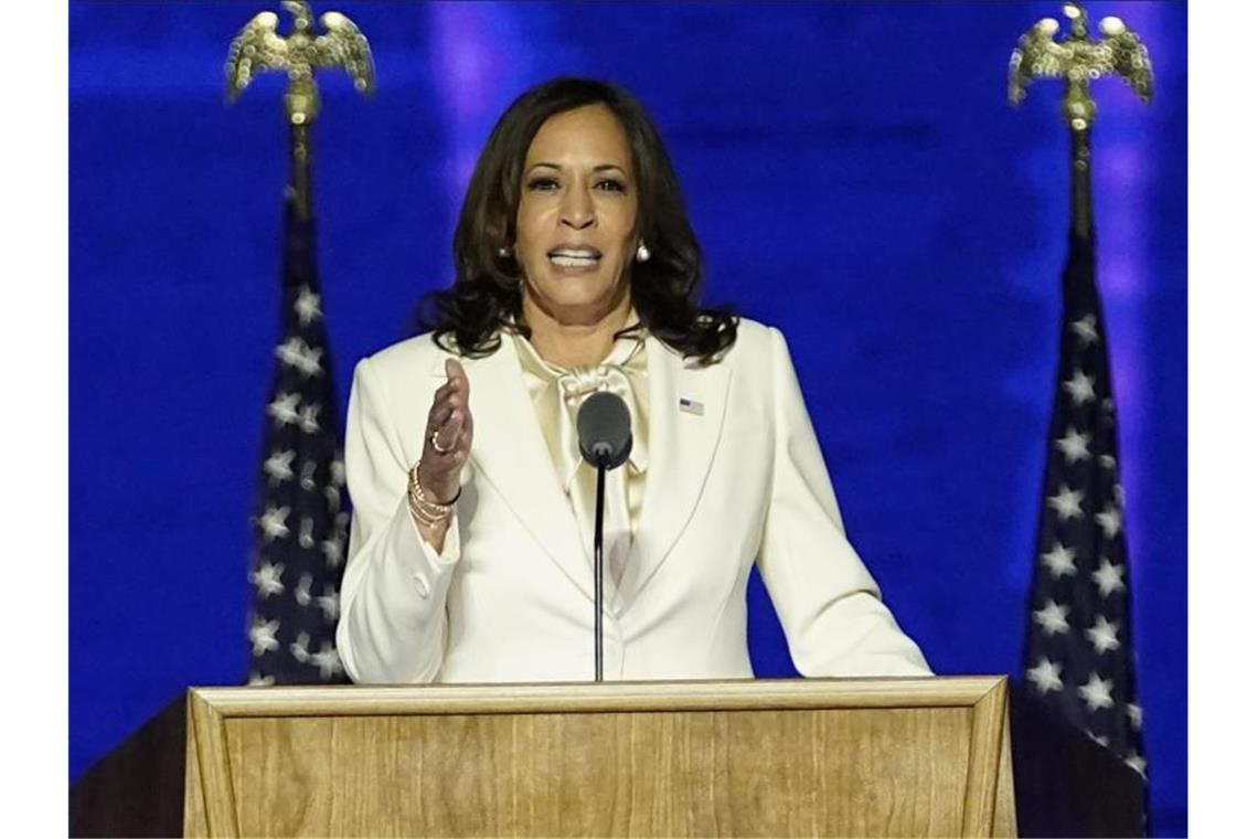 Kamala Harris - für viele die eigentliche Hoffnungsträgerin Kamala Harris bei ihrer Ansprache in Wilmington. Foto: Andrew Harnik/AP/dpa