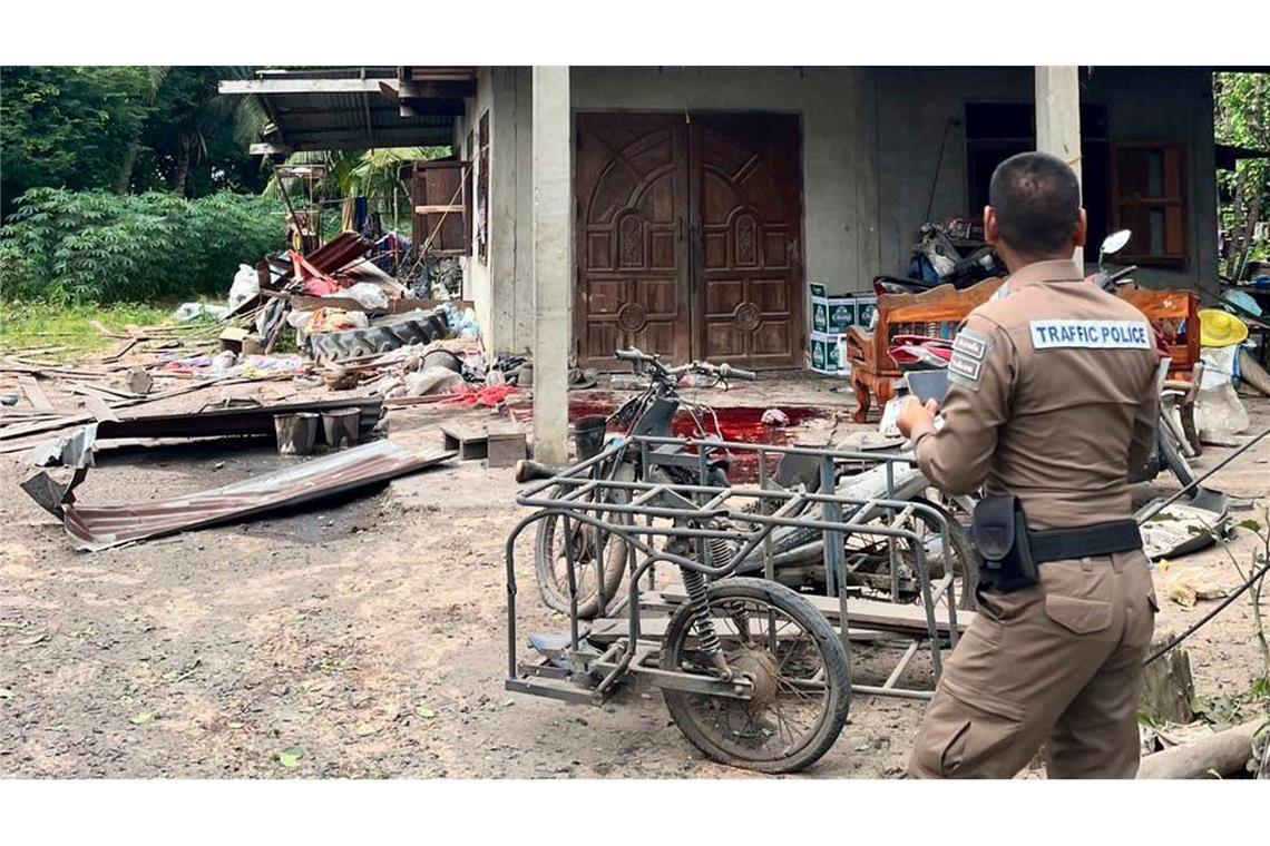 Schwere Kämpfe an Grenze zwischen Thailand und Kambodscha Kambodscha soll Artilleriegranaten auf ein Wohngebiet gefeuert haben.