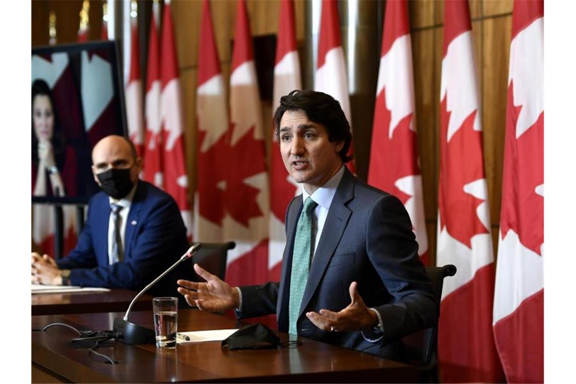 Kanadas Premier Trudeau zu maskenloser Party: „Idioten“ Kanadas Premierminister Justin Trudeau bei einer Pressekonferenz zum Coronavirus. Foto: Justin Tang/The Canadian Press via ZUMA/dpa