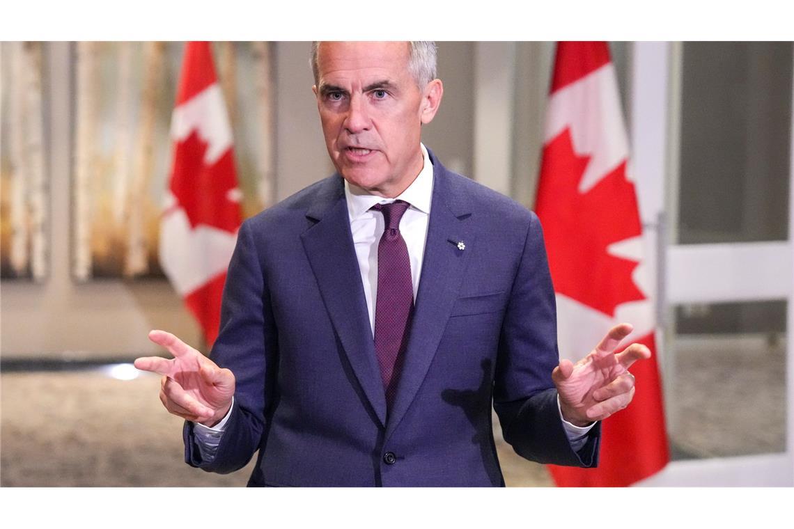 Kanadas Premierminister Mark Carney war als Überraschungsgast auf der Bühne.