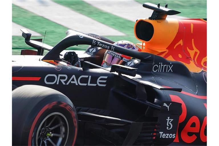 Kann das Leistungsvermögen von Red Bull in Monza noch nicht ganz einschätzen: Max Verstappen. Foto: Hasan Bratic/dpa