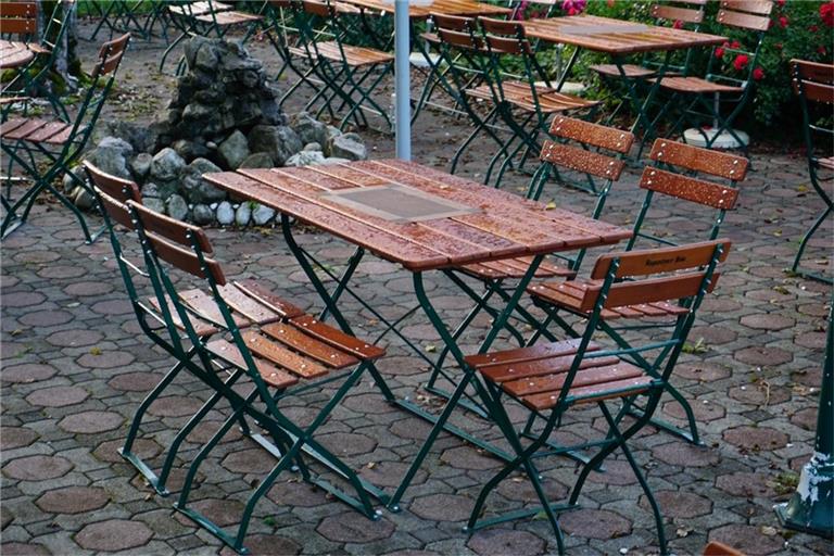 Kann man bald wieder draußen sitzen?