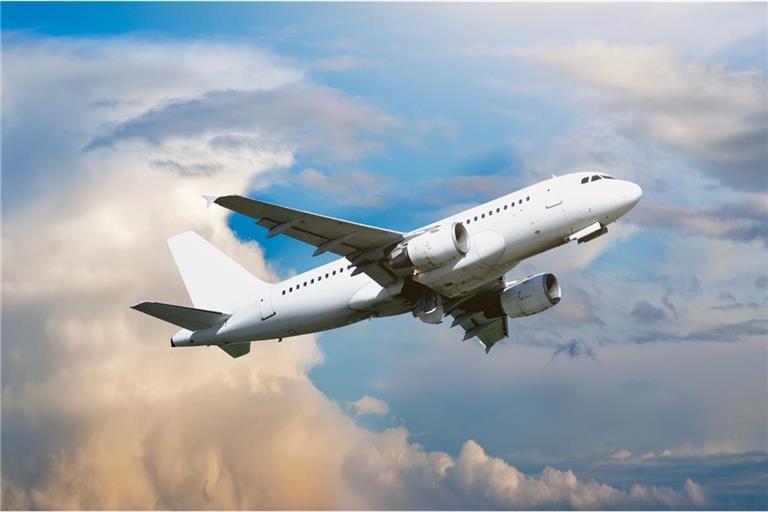 Kann man derzeit nach Sardinien fliegen?