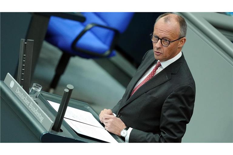 Kanzler Friedrich Merz (CDU) in der Generalaussprache über den Haushalt im Bundestag.