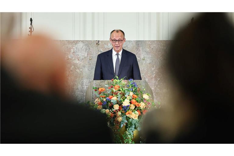 Kanzler Merz bezeichnete Friedrich von Metzler als "herausragenden Bankier" und "Menschenfreund".