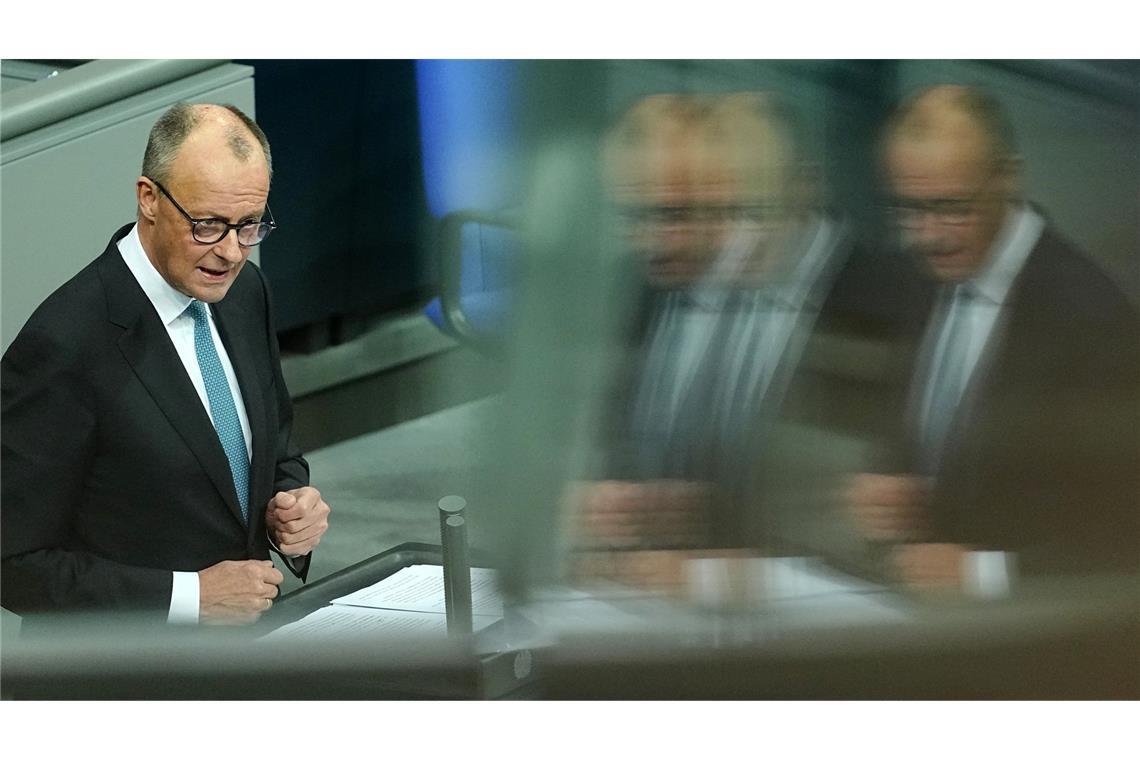 Kanzler Merz räumt in der Generaldebatte des Bundestags ein, dass die Erwartungen an das Reformtempo derzeit höher seien, als sie erfüllt werden könnten.