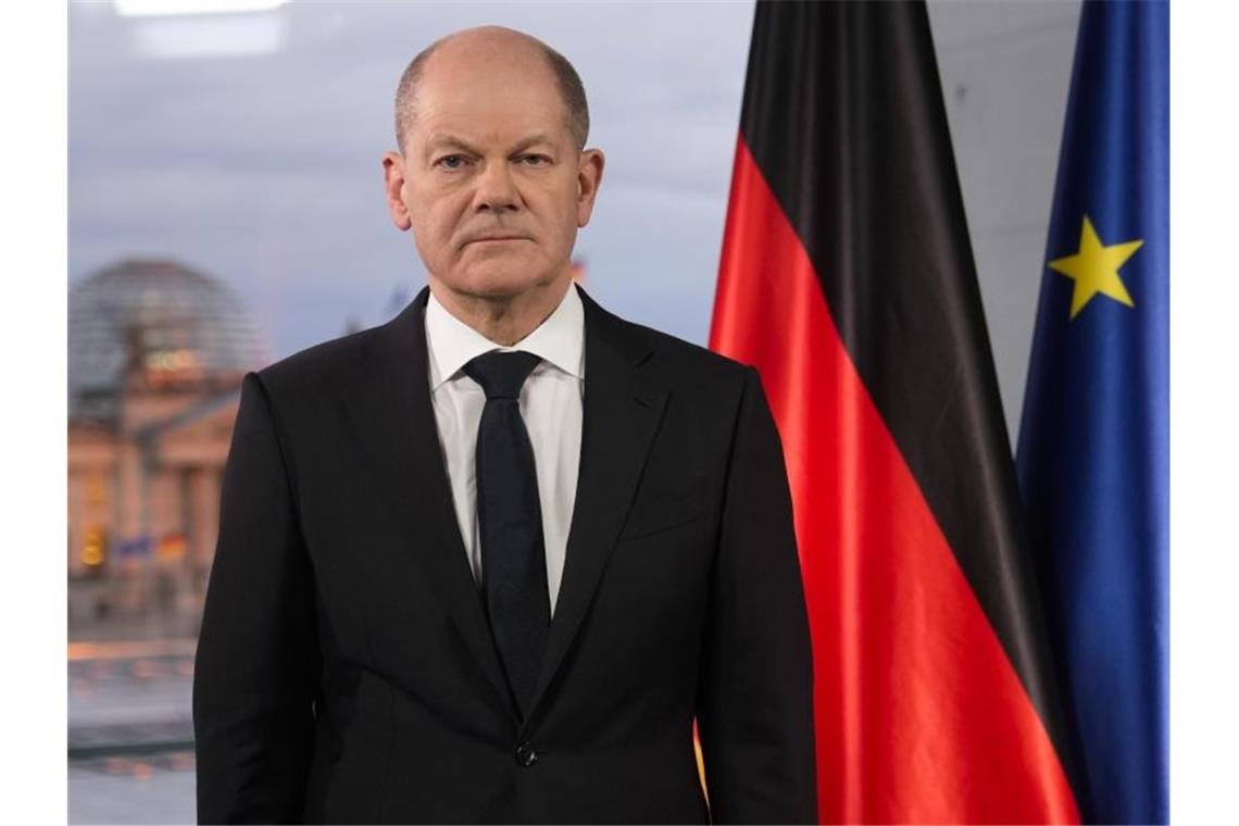Scholz: „Putin wird nicht gewinnen“ Kanzler Olaf Scholz betont die Entschlossenheit der Nato im Krieg zwischen Russland und der Ukraine. Foto: Markus Schreiber/AP/Pool/dpa