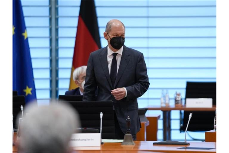 Kanzlerkandidat Olaf Scholz nimmt an einer Sitzung des Bundeskabinetts teil. Foto: Markus Schreiber/Pool AP/dpa
