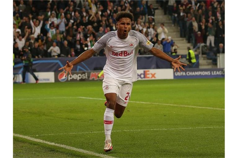 Karim David Adeyemi tritt mit RB Salzburg gegen Bayern München an: Schluss mit „Kuschel-Faktor“. Foto: Krugfoto/APA/dpa
