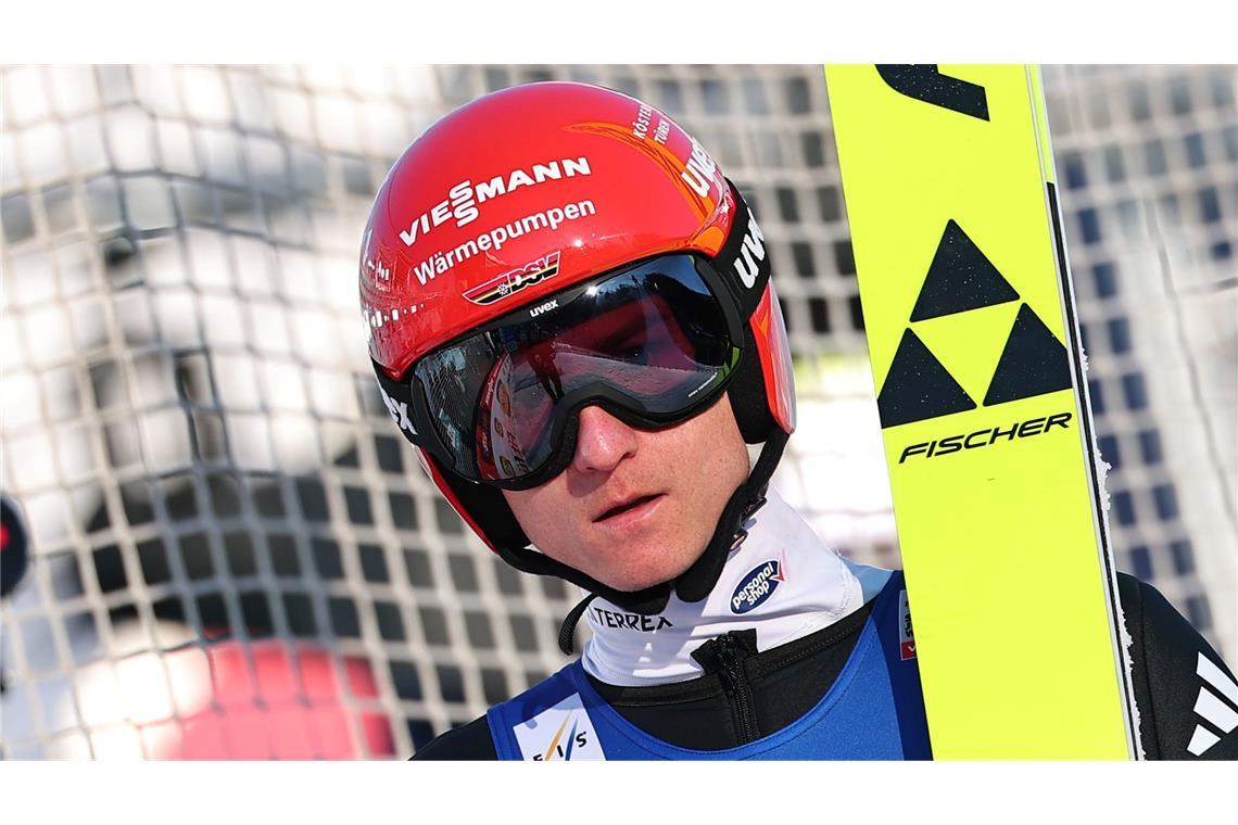 Karl Geiger hat kaum noch Chancen auf die Qualifikation für die Winterspiele. (Archivbild)