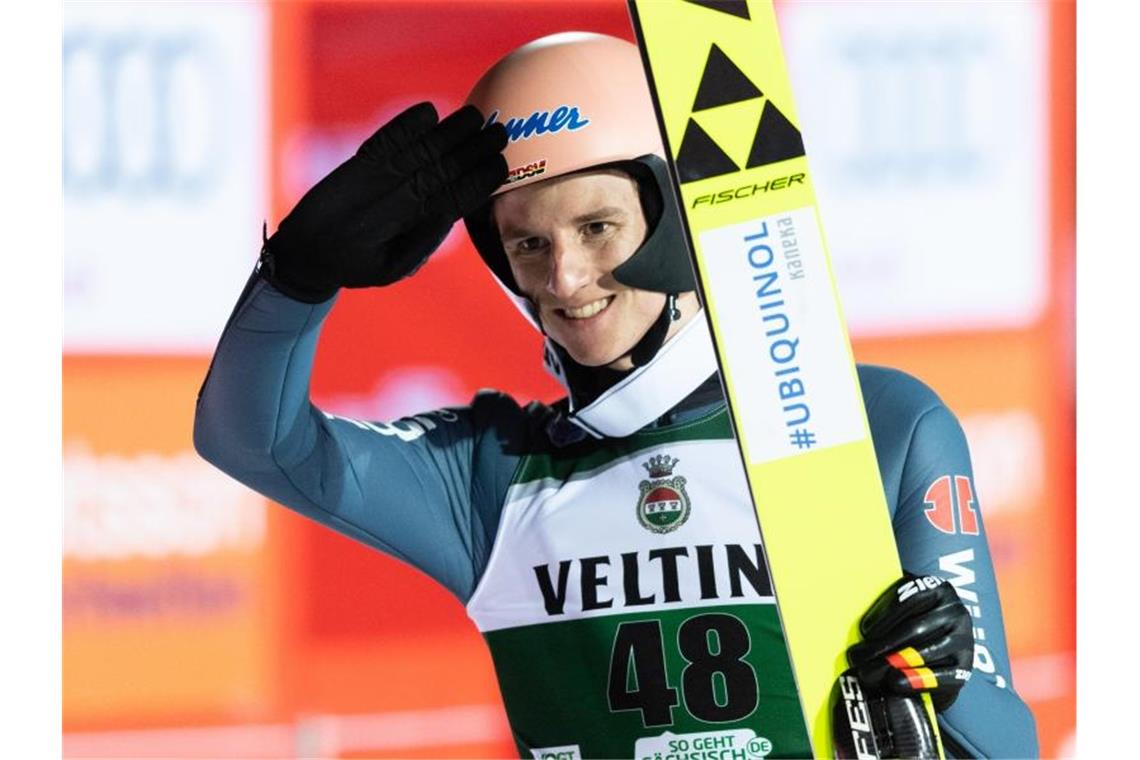 Skispringer Geiger holt Sieg und Gelb - „Mehr geht eh nicht“