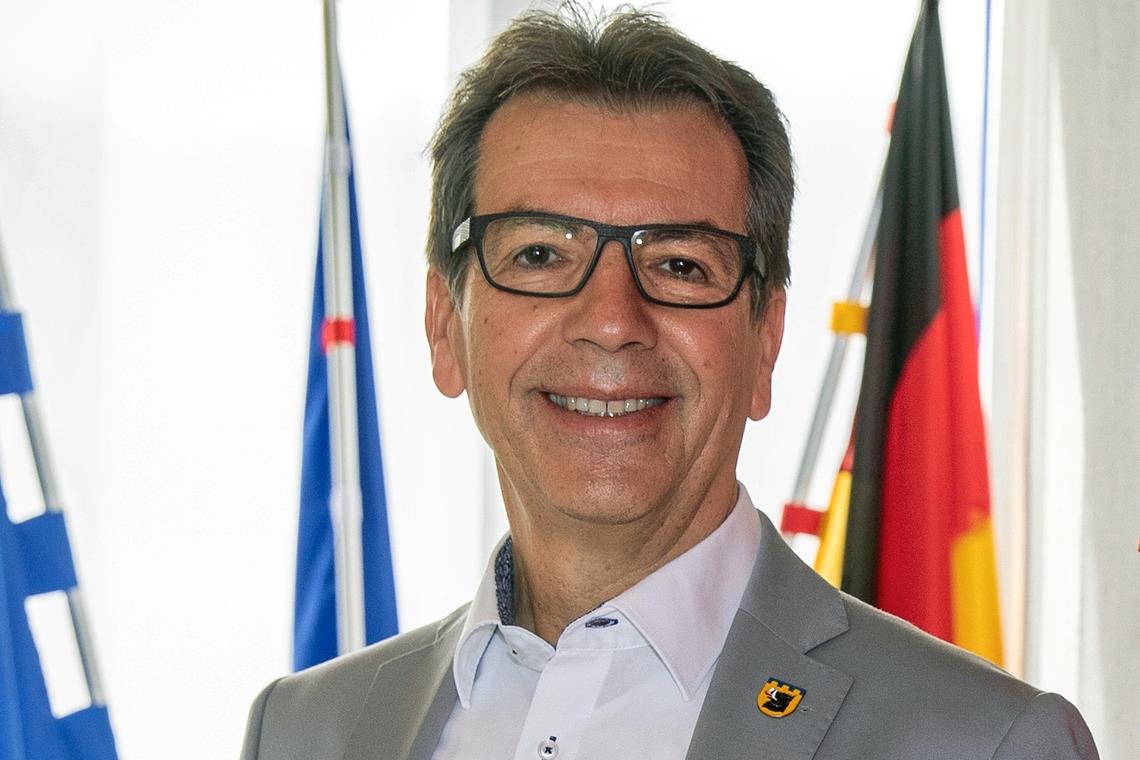 Unterschiede bei Alter und Erfahrung Karl Ostfalk (62)