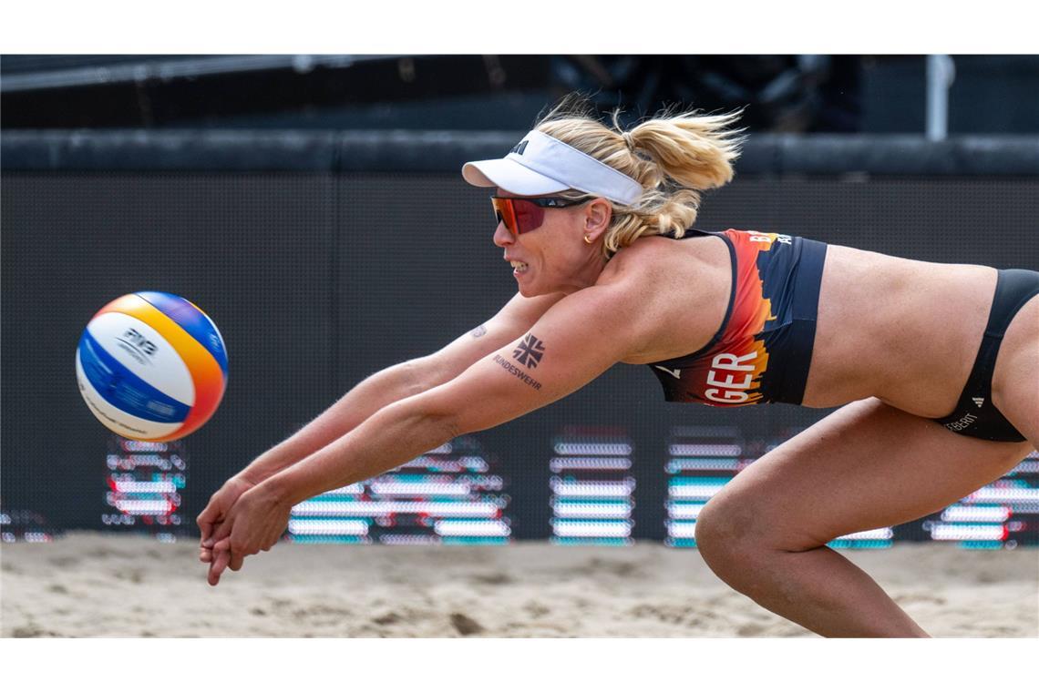 Neue Rolle, alte Umgebung – warum Karla Borger weiter im Sand steht Karla Borger setzte ihre Beachvolleyball-Karriere fort.